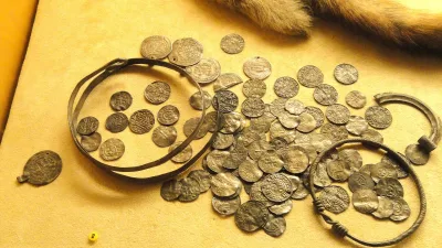 Pièces d’argent de l’époque viking découvertes à Sysmä, en Finlande