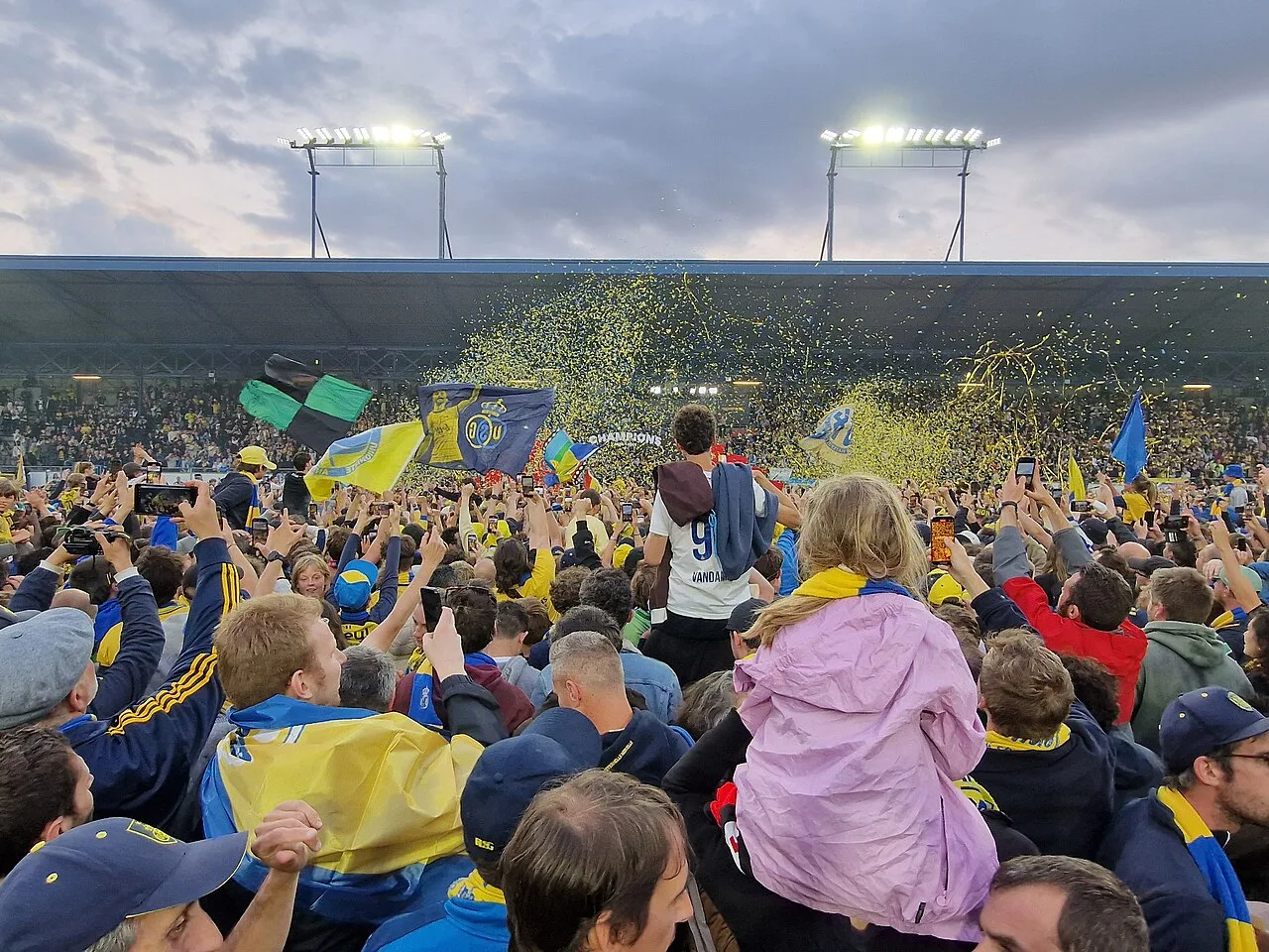Supporters de la Royale Union Saint-Gilloise au stade Joseph Marien