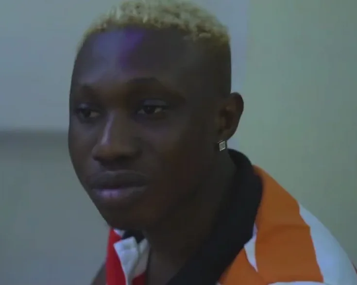 Zlatan Ibile en studio, photo d’archives